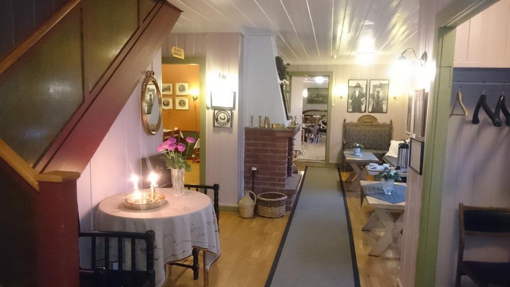 Grong Gard Guesthouse Esterno foto
