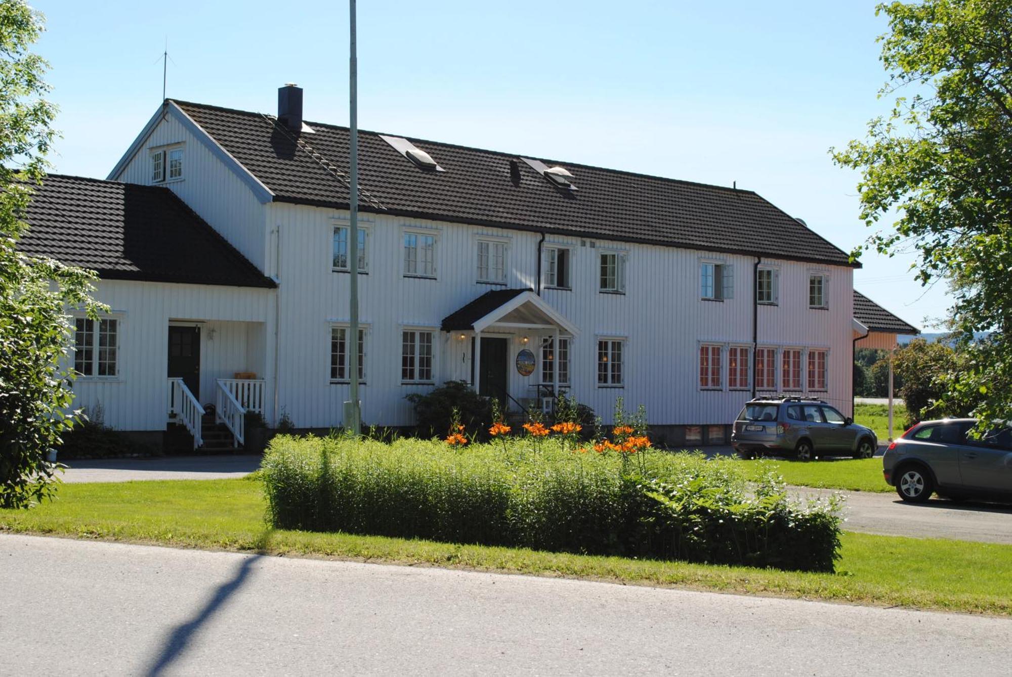 Grong Gard Guesthouse Esterno foto