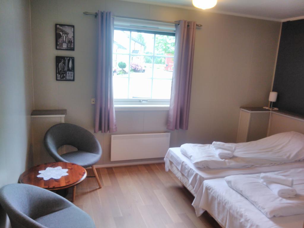 Grong Gard Guesthouse Esterno foto